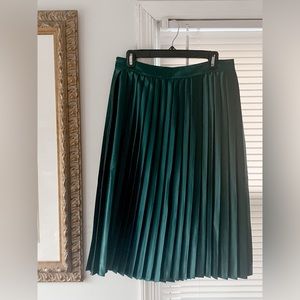 Emerald Green Pleated Midi Skirt